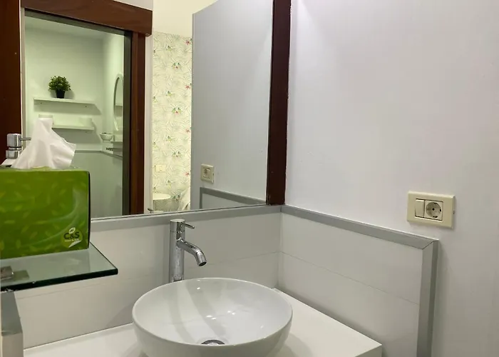 Numancia 1- 3a Apartment *